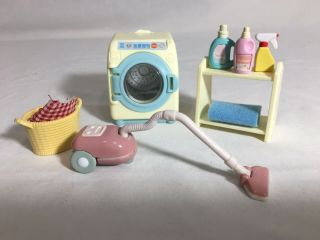Calico Critters/sylvanian Families Laundry Vacuum Cleaner & Washing Machine