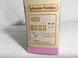 Calico critters/sylvanian families Birthday Party Set 3