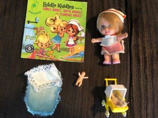 Vintage 1967 Mattel Little Kiddles Florence Niddle With Buggy,  Baby,  Book