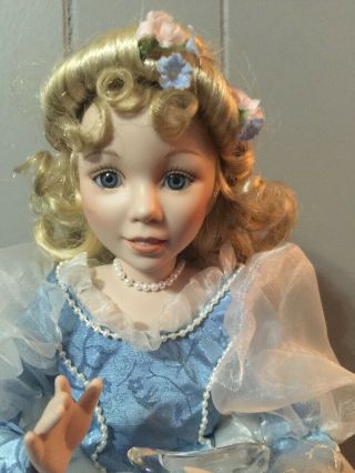 Dianna Effner Cinderella At The Ball Doll Knowles With Glass Slipper 14 "