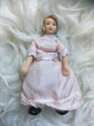 1:24 Half Scale Dollhouse Doll Woman Mother Victorian Pink Dress