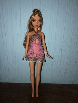 Barbie My Scene Hollywood Bling Nia By Mattel