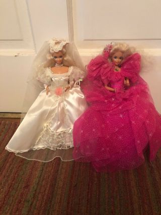 Older Happy Holidays Barbie And Dream Bride Barbie 1990 All Nr