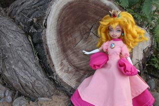Princess Peach Doll Repaint 9.  5 Inches Tall