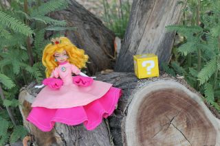 Princess Peach Doll Repaint 9.  5 Inches Tall 2