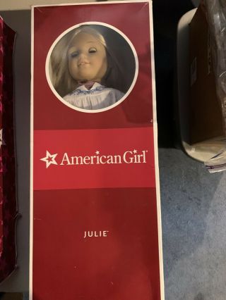American Girl Doll Julie Albright 18 " Clothes And Necklace No Pants