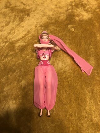 (loose) I Dream Of Genie Barbie