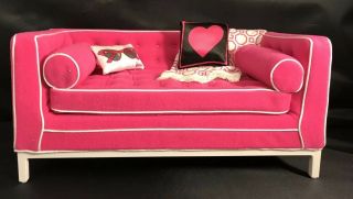 Mattel Barbie Doll Jonathan Adler Pink Couch Sofa With Fashion Royalty Cushions