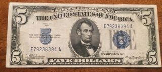 1934 - A $5 Five Dollar Silver Certificate Blue Seal Note Us Currency