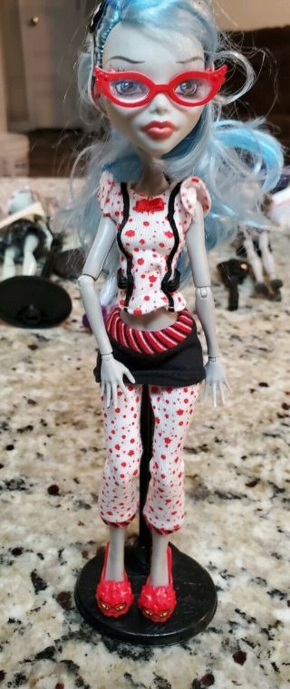 Monster High Doll Dead Tired Ghoulia Yelps First 1st Wave And Accessories Stand