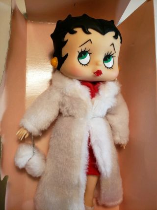 Betty Boop Glamour Fashion Doll 1986 Precious Kids Collectible Poseable Body