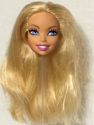 Barbie My Scene Kennedy Smiling Doll 