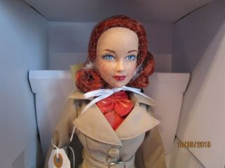 Brenda Starr Undercover Reporter By Effanbee Doll Co.  16 " W/ Stand 2001 Mib