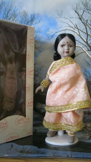 Show Stoppers Children Of All Nations Porcelain 8 " Doll India W/box