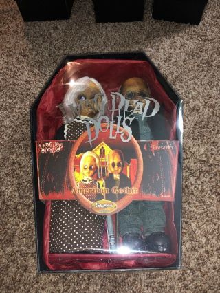 SPENCER EXCLUSIVE LIVING DEAD DOLLS AMERICAN GOTHIC DOLL 2 PACK FIRST EDITION 3