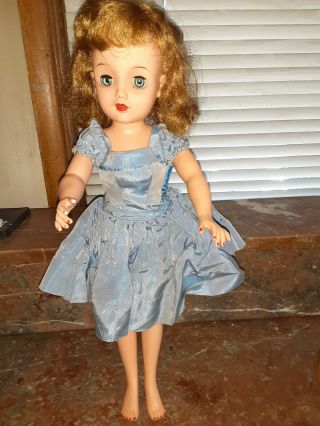 Ideal Miss Revlon Doll 18 " 1950 