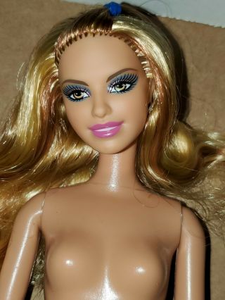 Sporty Fashionista Summer Raquelle Articulated Barbie Doll Nude For Ooak Or Play