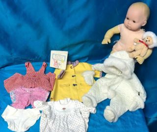 American Girl Pleasant Co Bitty Baby Unisex Doll Bear Book Clothes Excell Cond.