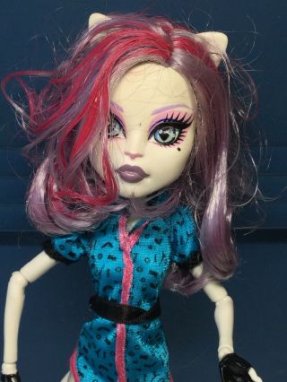 2011 Mattel Monster High Doll Catrine Demew 11” Height