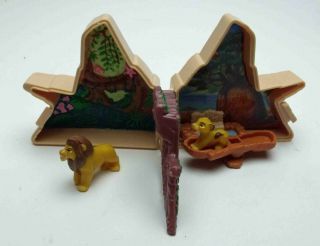 Disney The Lion King Playset Polly Pocket Style 2 Figure 