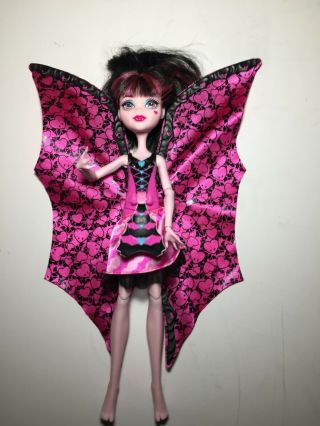 Mattel Monster High Doll Draculaura First Character With Wings