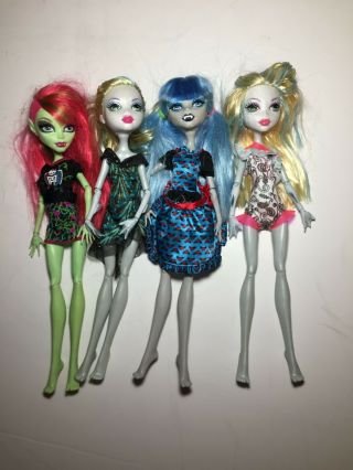 Four Mattel Monster High Dolls For One Price Dolls Are In Good Shape