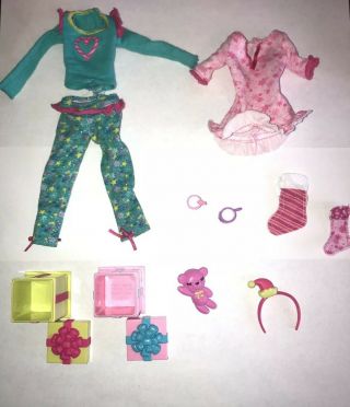 Barbie A Perfect Christmas Set Clothes And Accessories