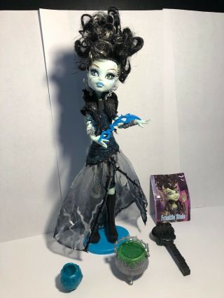Monster High Doll Frankie Stein Ghouls Rule Complete Black Cauldron Earrings