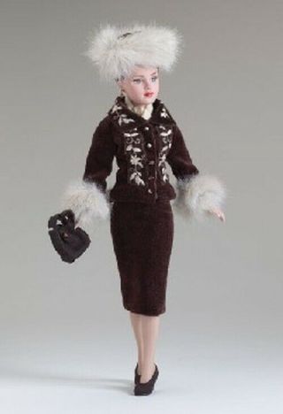Tonner Effanbee Tiny Kitty Collier " Cocoa Truffle " Fashion Only