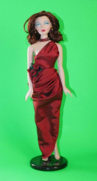 Ashton Drake Mel Odom " Red Venus " Dressed 15 " Redhead Doll W/ Stand