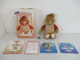 World Of Wonder Teddy Ruxpin Talking Toy Doll W/ Storybooks & Cassette