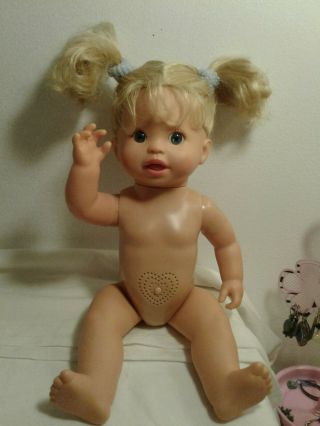 2007 Mattel Talking Baby Doll