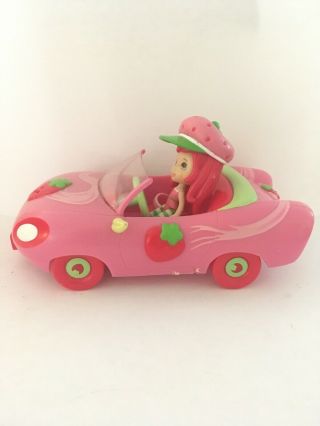 ❤️strawberry Shortcake Convertible Car With Figure And Hat Pink Red Green 2008