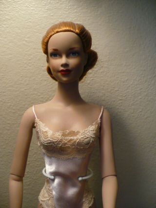 16 " Brenda Starr Doll By Tonner