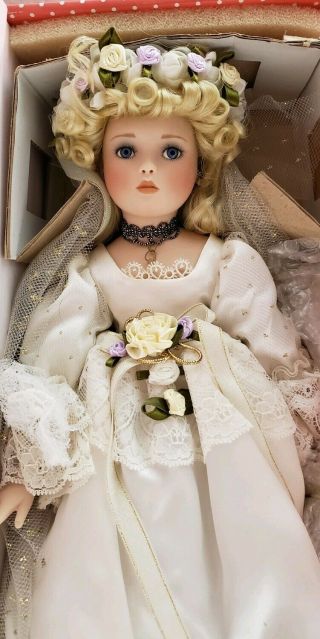 " Ariana " Fairy Tale Wedding Porcelain Doll - Linda Hanson - 2000 - F990