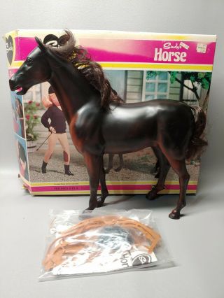Vintage Pedigree Sindy Doll Horse W/ Box And Tack
