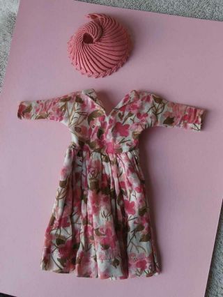 Htf Vintage Tagged Vogue Jill Doll Rose Flowered Dress And Pleated Hat