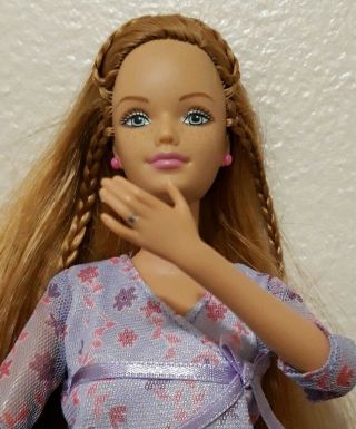 2002 Pregnant Midge Happy Family Barbie Friend Mommy Doll