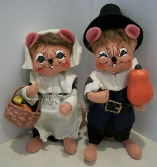 2005 Annalee 6 " Pilgrim Boy & Girl Mouse Thanksgiving Dolls 307705 & 307605