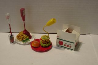 Re - Ment 1/6 Scale - Sized Meal And Box Of Apples For Barbie Or Action Figure