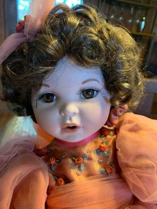 Marie Osmond Doll " Remember Me " 1st Doll In Coming Up Roses