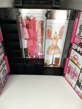BARBIE Pink FASHIONISTA Storage Closet Carrying Case 2011 2