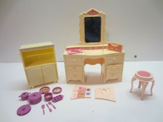 Vtg 1985 Mattel Barbie Dream Glow Vanity Furniture Cupboard Dishes Accessories