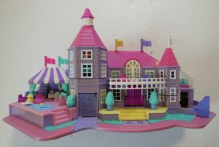 Vintage 1994 Polly Pocket Magical Mansion Play Set House Lights Up Cond