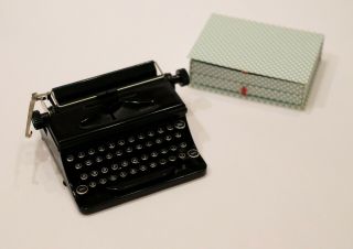 American Girl Kit Typewriter & All Accessories,  Retired & Rare,  Euc