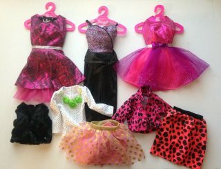 Barbie 28 Inch Best Fashion Friends Outfits Dress Clothes Only.  (no Doll)