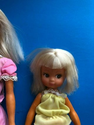 Kmart 1977 Daddy ' s Girls Clone Fashion dolls Blonde Barbie size & Tutti Size 3