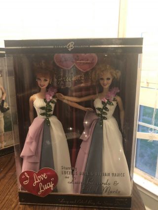 I Love Lucy Barbie Doll.  Lucy And Ethel Buy The Same Dress