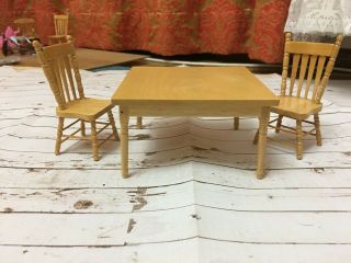 Large Square Wood Kitchen Table And 2 Chairs 1/12 Dollhouse Miniatures