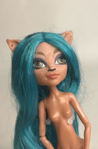 Monster High Isi Dawndancer Brand Boo Students Nude Doll